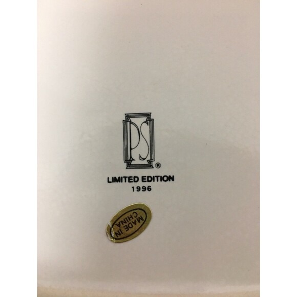 Paul Sebastian PS 1996 Limited Edition Ivory And Gold Trimmed  Trinket Box - Picture 6 of 6